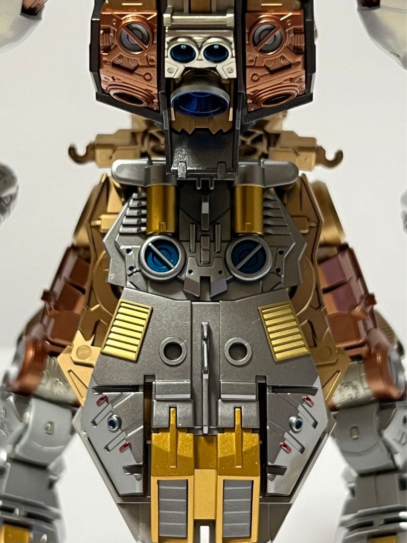 ガンプラ RG 1/144 サザビー 塗装完成品