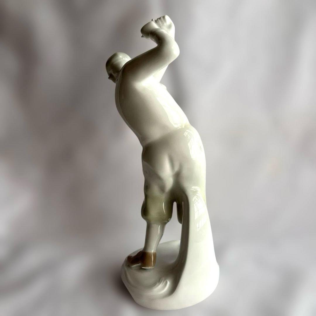 大倉陶園のフィギュリン　ゴルフ　ヴィンテージ