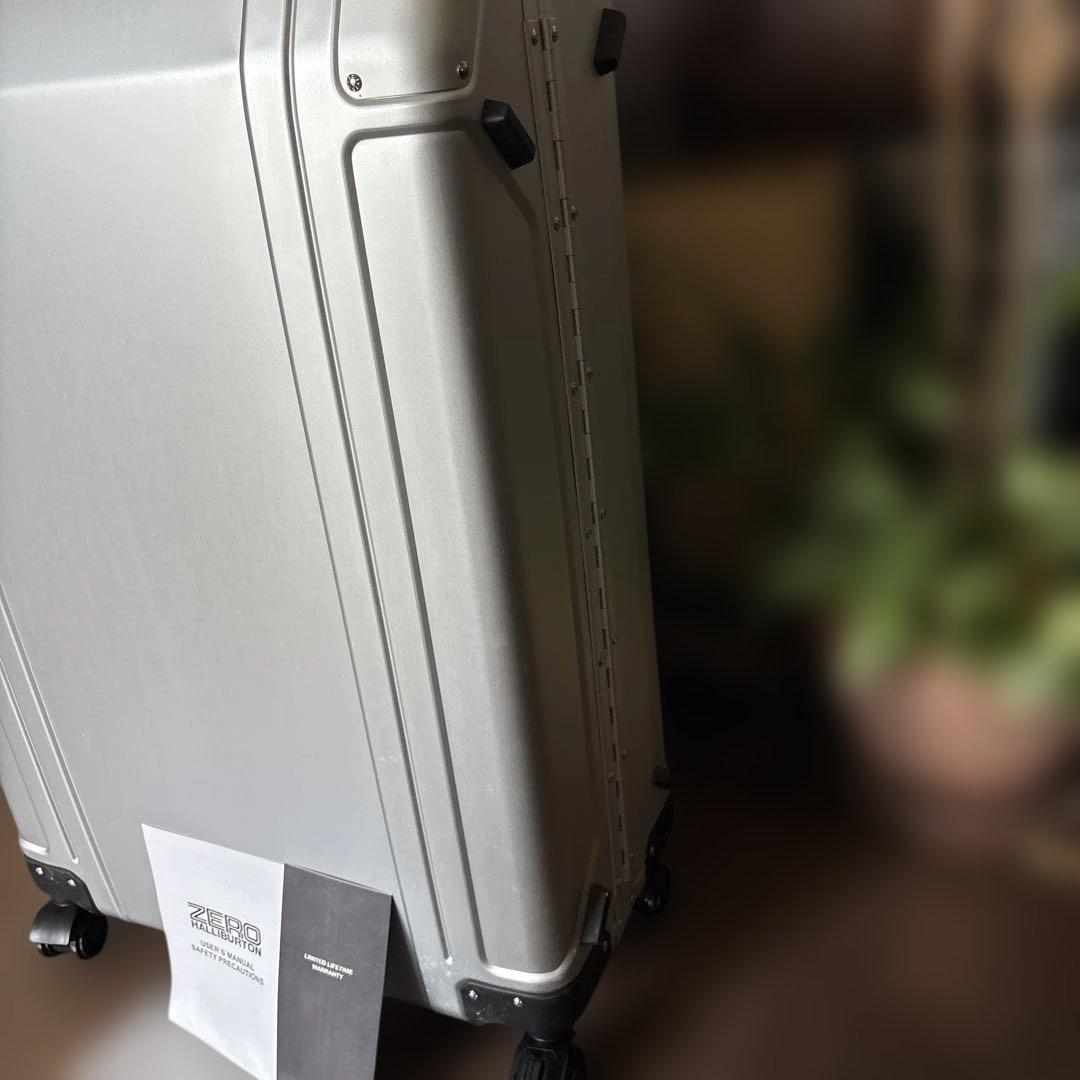 専用品【新品未使用】無骨なゼロハリバートンアルミ製スーツケースZRG28-SI