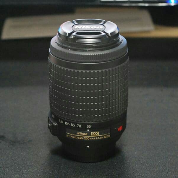 美品 Nikon AF-S VR 55-200mm f4-5.6G ED