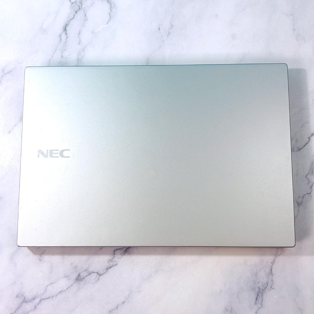 コンパクトサイズ☆corei5・メモリ8GB・SSD・Win11・ノートパソコン