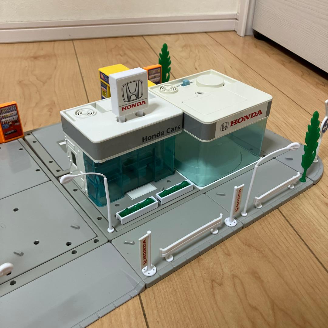 トミカタウン　ホンダカーズ　洗車場