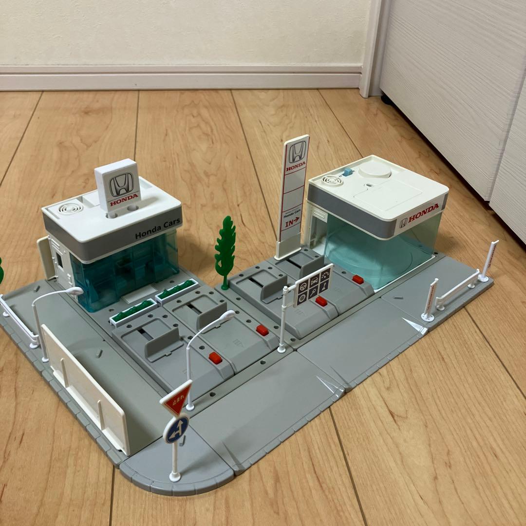トミカタウン　ホンダカーズ　洗車場