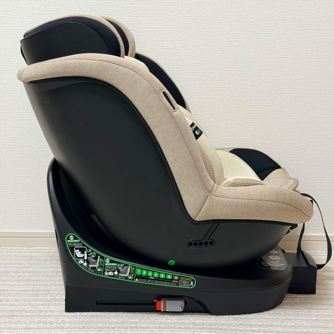 ✨現行品✨　ターンレジェネクストST ISOFIX 360度　チャイルドシート