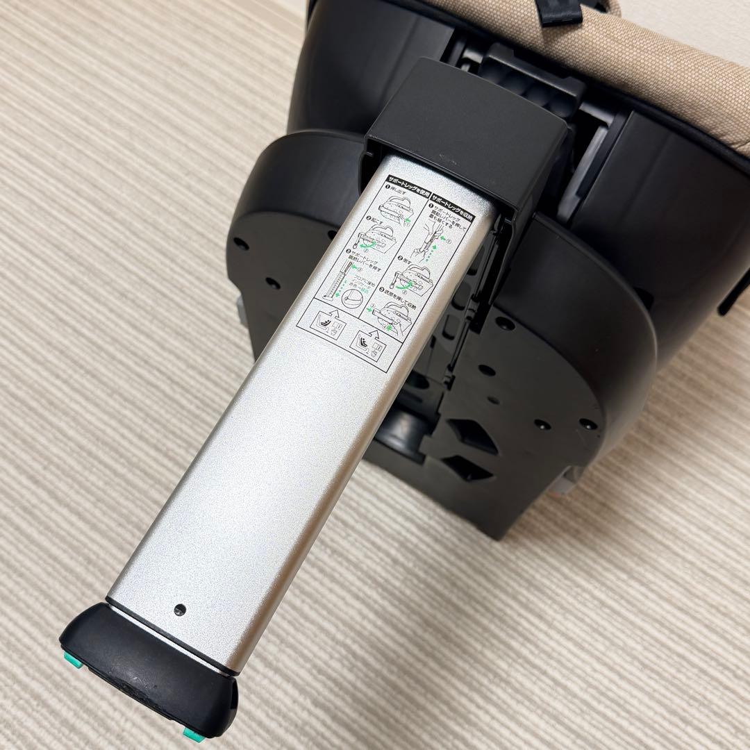 ✨現行品✨　ターンレジェネクストST ISOFIX 360度　チャイルドシート