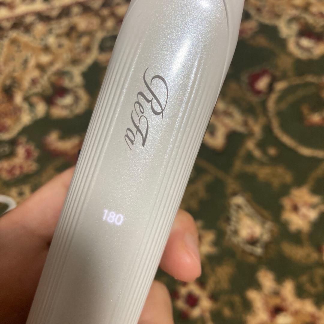 Refa ポータブル　フィンガー　ストレートヘアアイロン