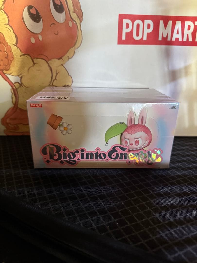 Big into Energy ラブブ フォンチャーム　アソート