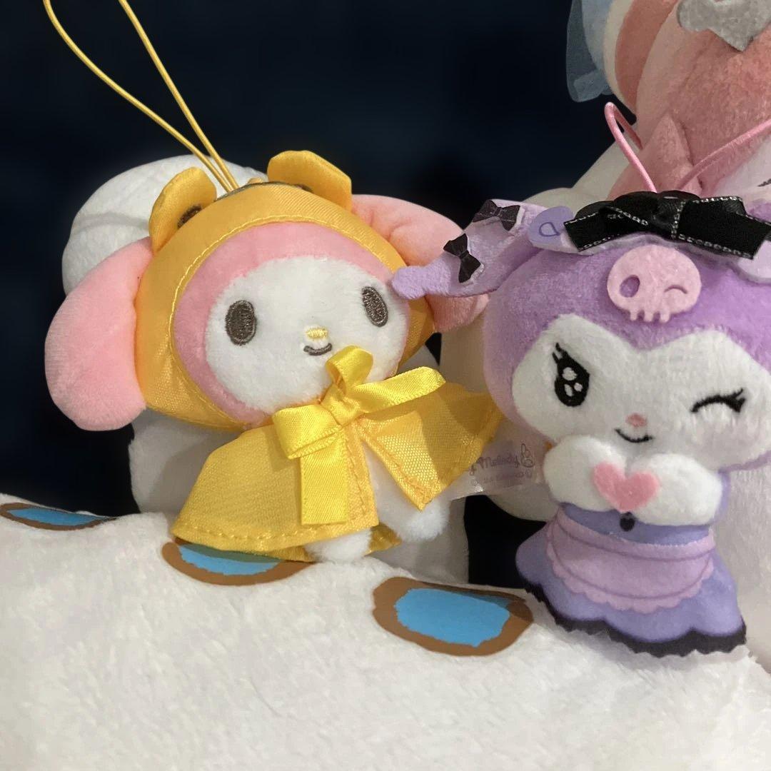 サンリオ　ぬいぐるみ　マスコット　アクリルスタンド　３５体セット　まとめ売り