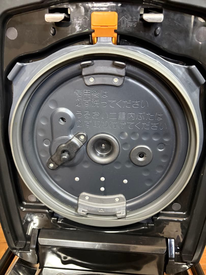 【値下げ】象印　南部鉄器　極め羽釜　 炊飯器 NW-AS10 ブラック