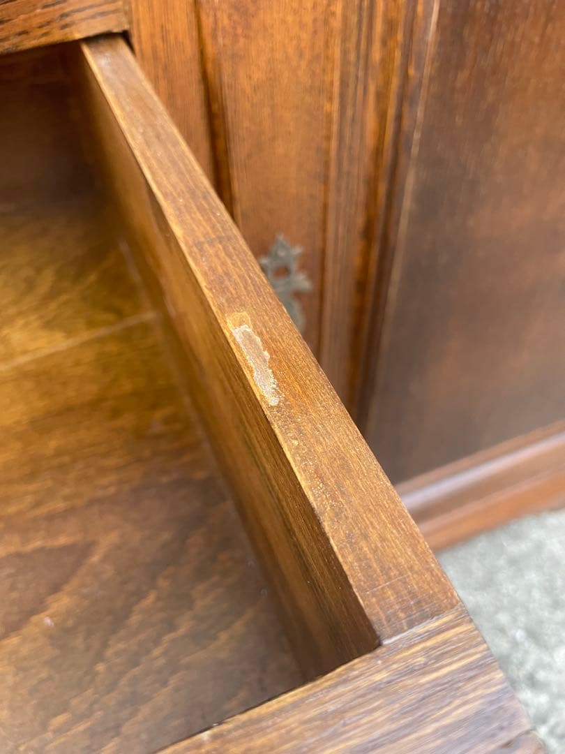 サイドボード　アンティーク　家具