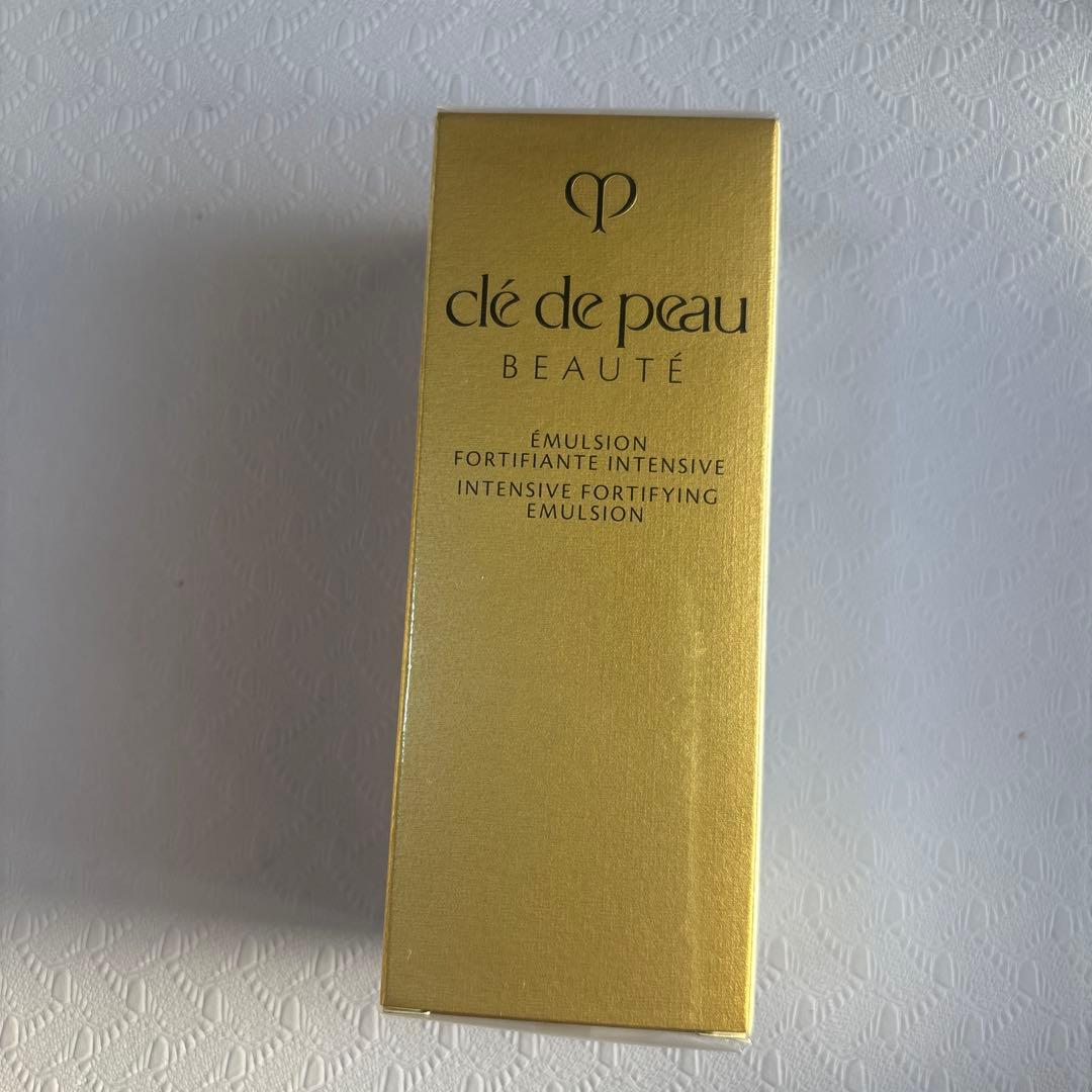 clé de peau エマルションアンタンシヴn(レフィル)夜用乳液