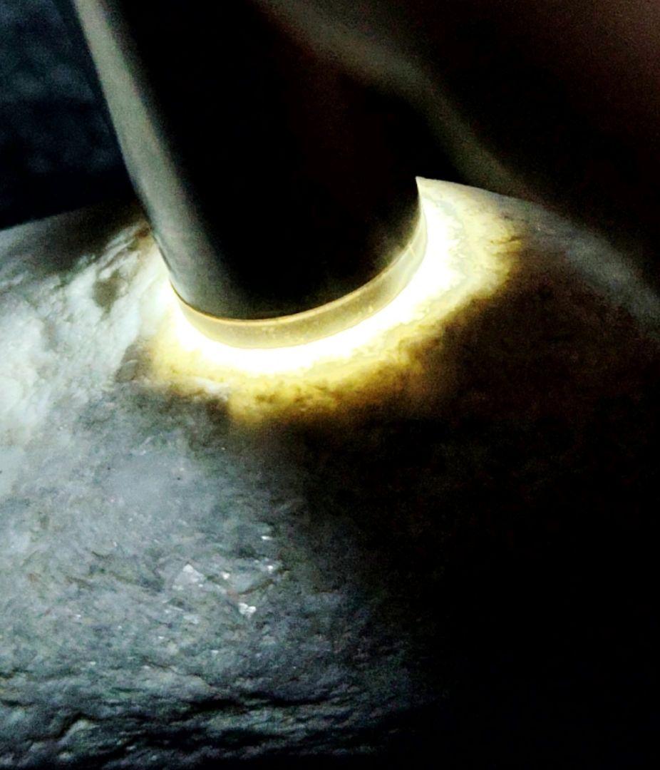 ★翡翠原石★糸魚川硬玉・白【姫川河口・ウブ339ｇ】