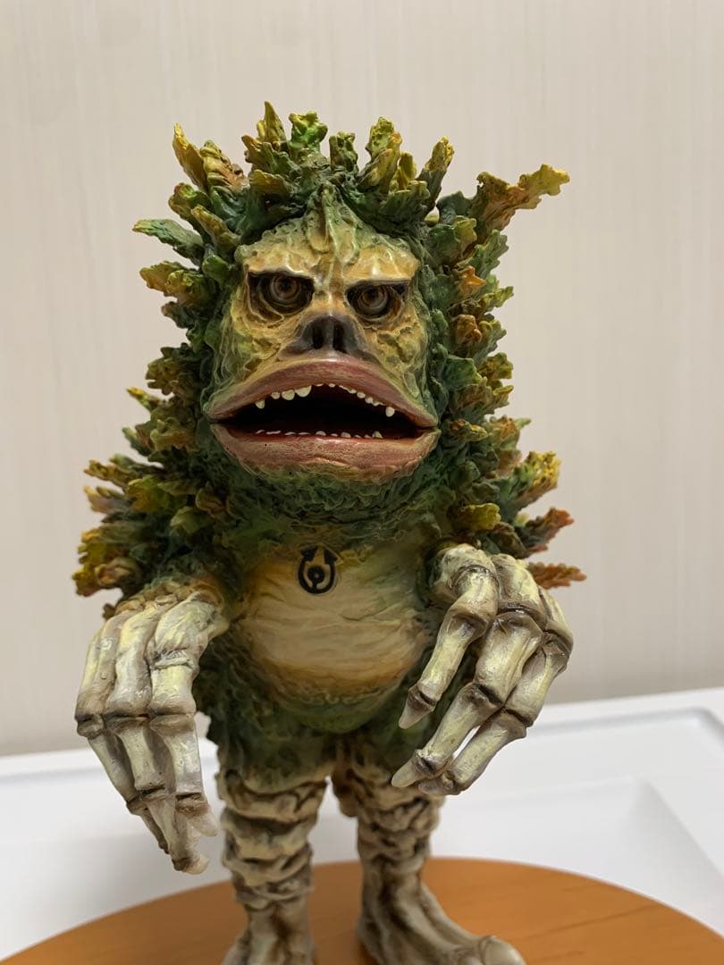 ガラモン　海洋堂　完成品