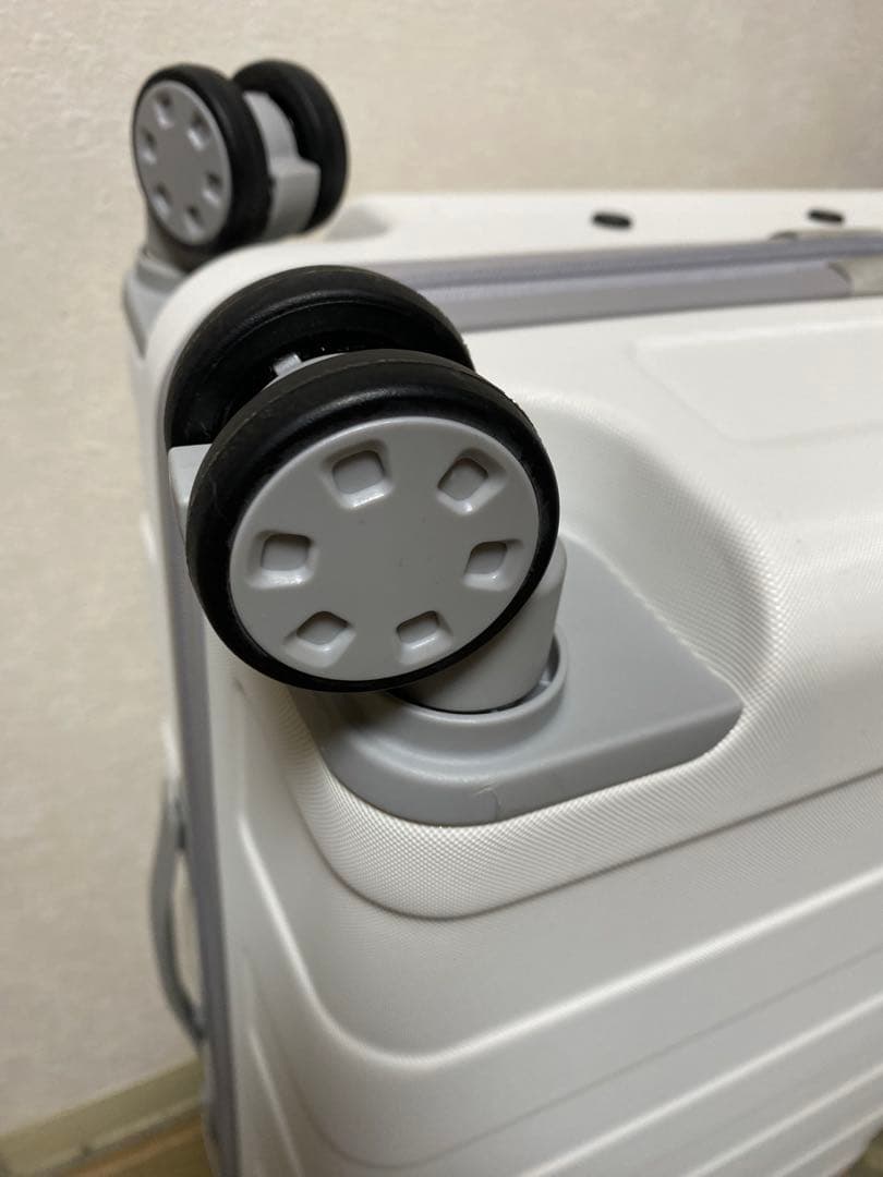 ◾️無印良品◾️バーを自由に調節できる　ハードキャリーケース　ホワイト