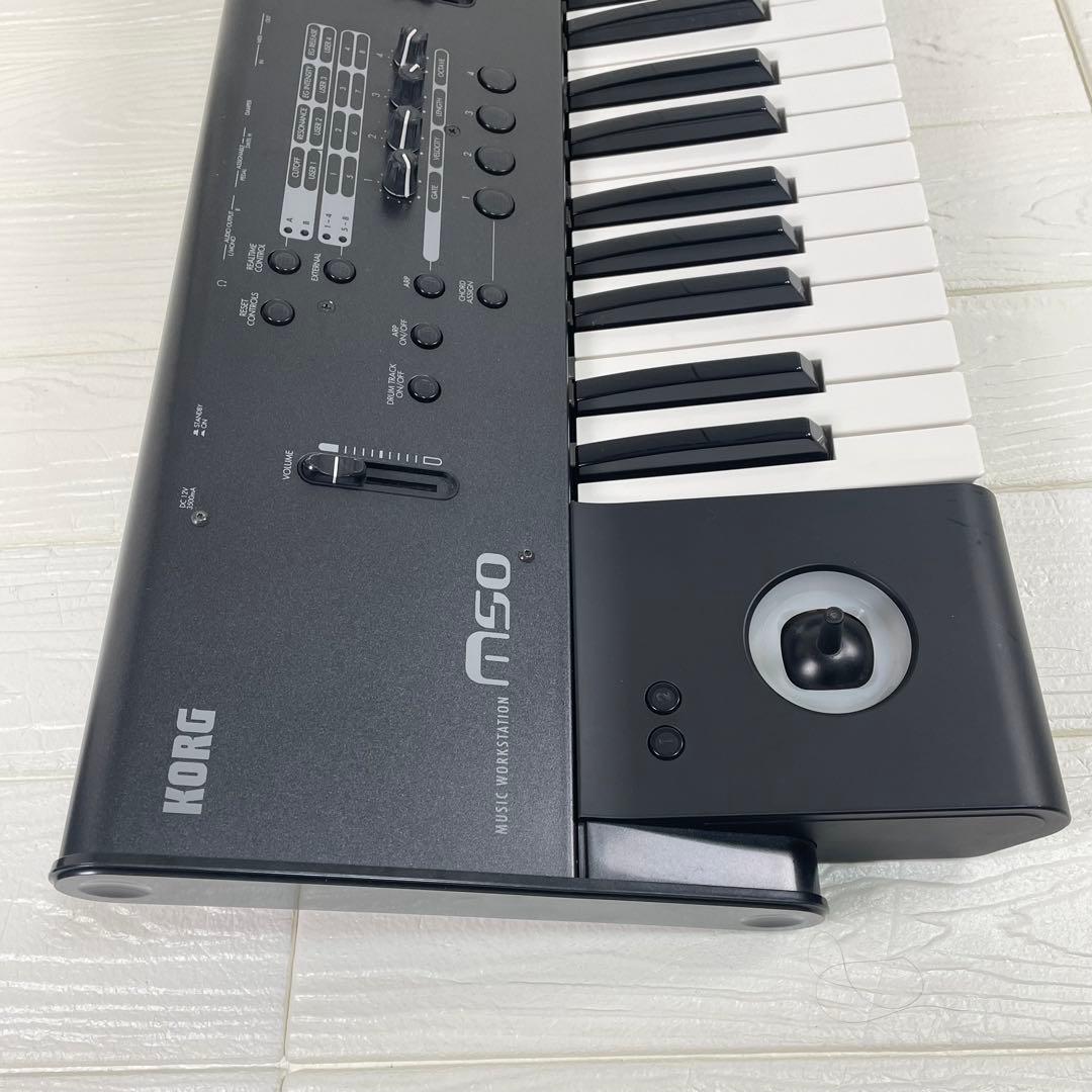 KORG シンセサイザー61鍵 M50-61
