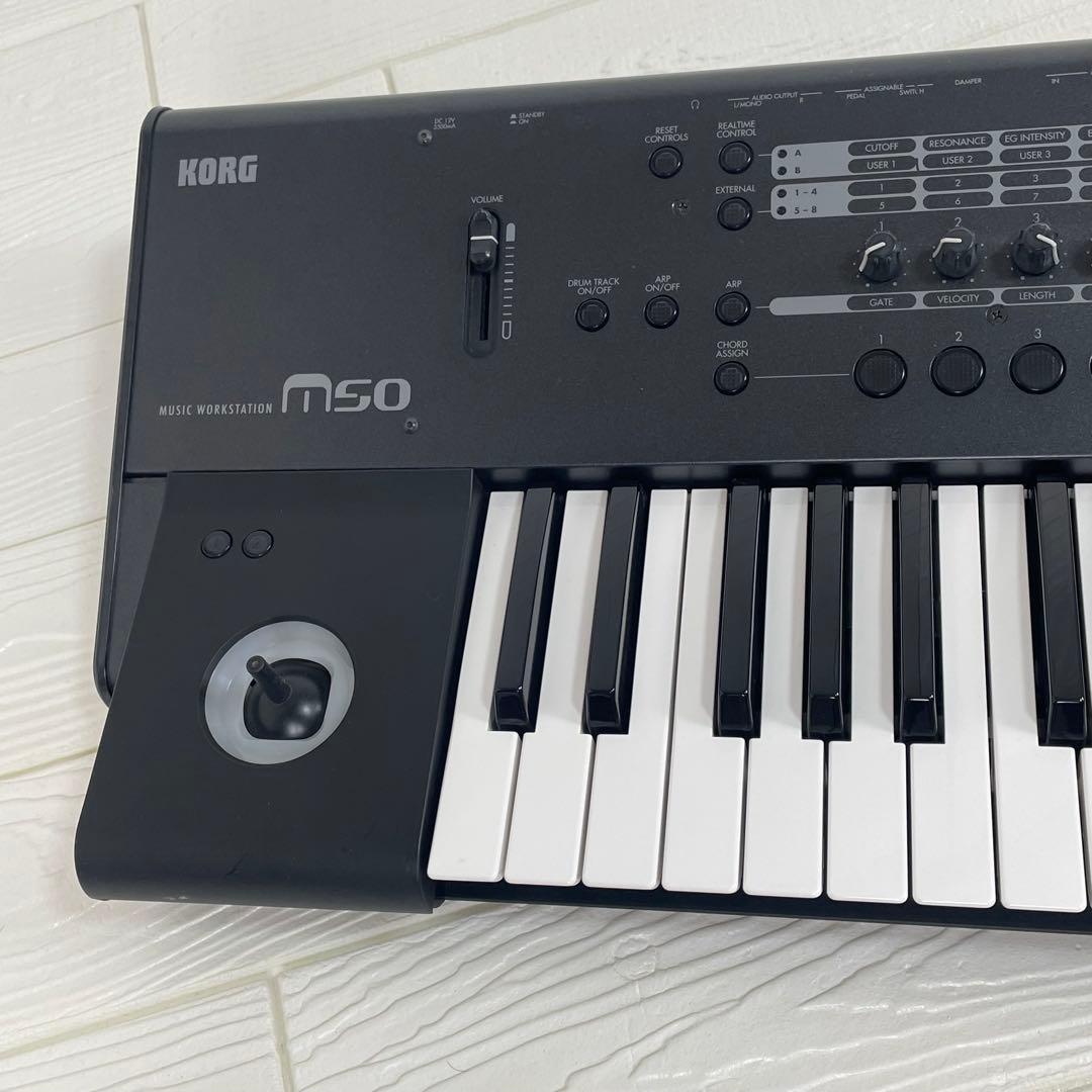 KORG シンセサイザー61鍵 M50-61