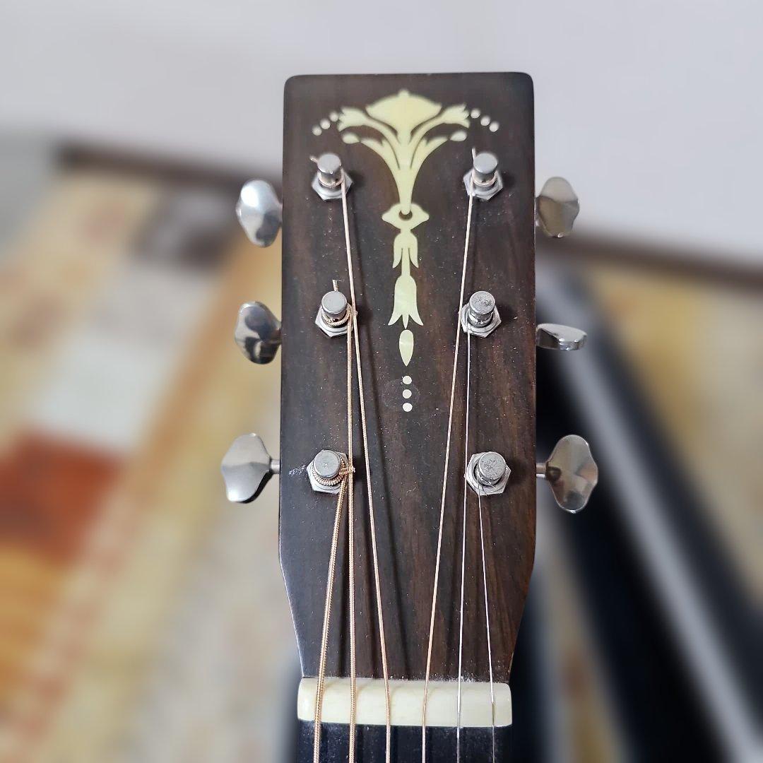 Cat's Eyes.CE118プロトタイプ オール単板。ハードケース付き