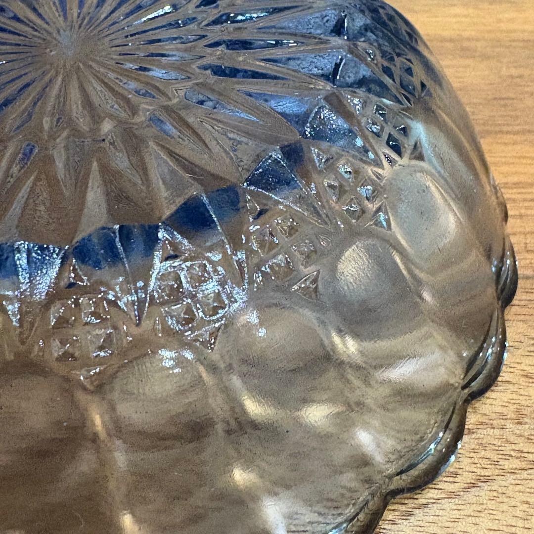 昭和レトロ　プレスガラス　三つ重ねどんぶり