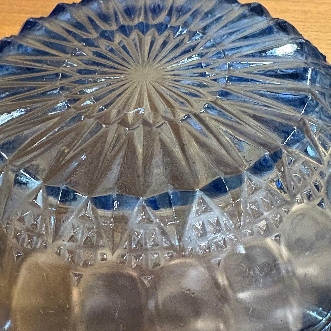 昭和レトロ　プレスガラス　三つ重ねどんぶり