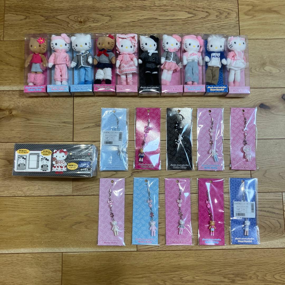 サンリオ　クローゼットコレクション　キティ