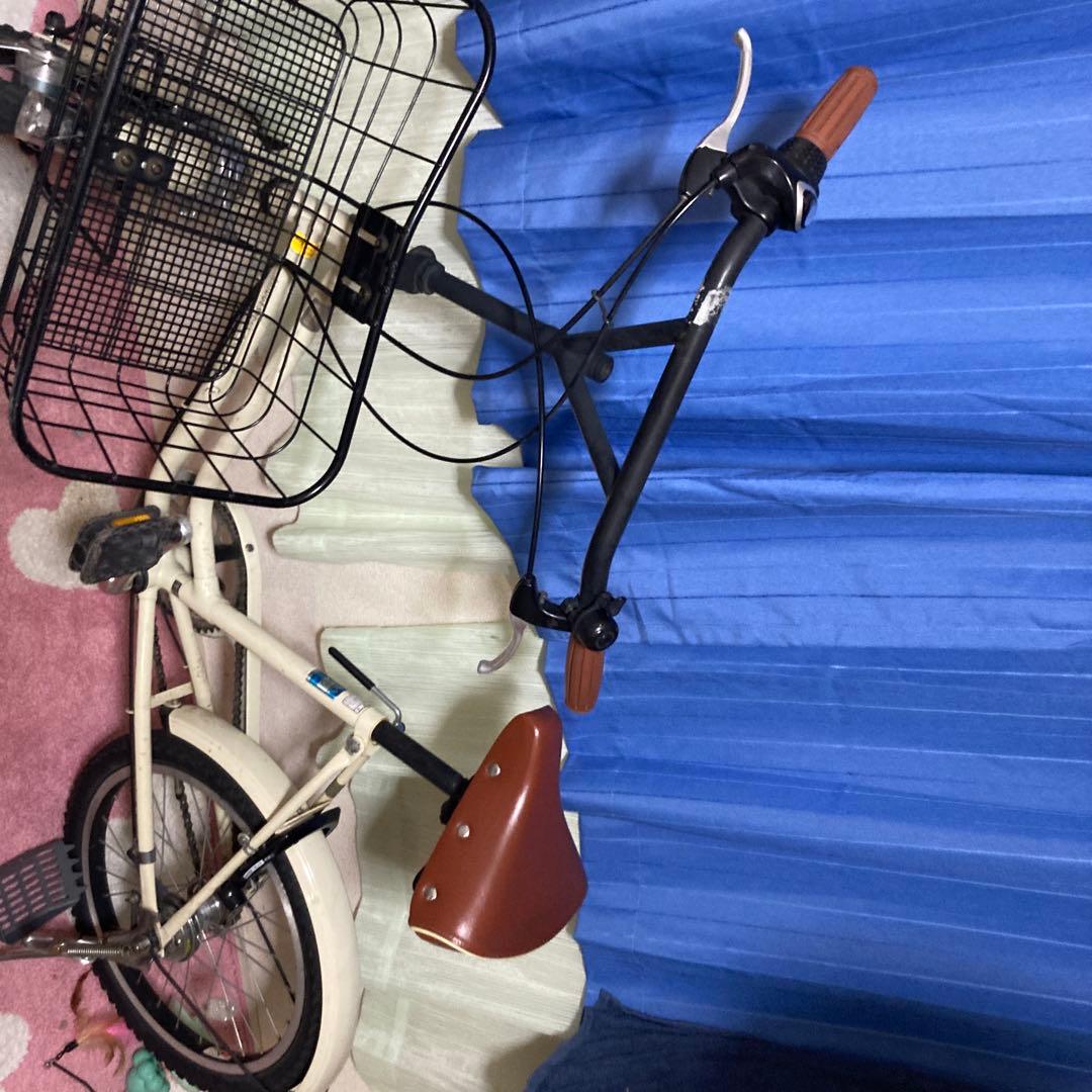 ブリヂストンアイボリー シティサイクル 前面バスケット付き