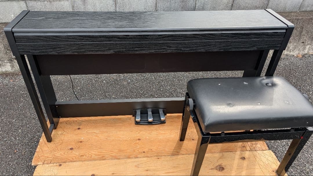 送料込み KORG 電子ピアノ C1 Air 2018年製スリムで激お洒落