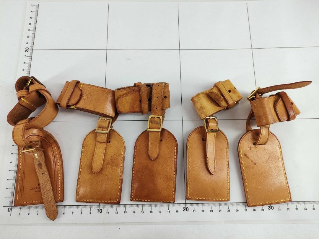 LOUIS VUITTON / ポワニエ & ネームタグ 10 in 1セット