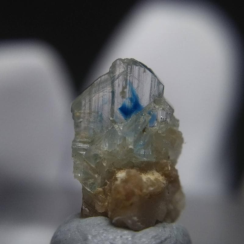 469 ユークレース ちょっとクラスター 結晶 原石 母岩付き