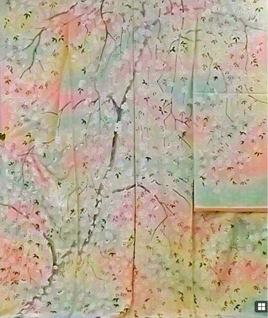 インドア沼です✳︎桜の模様の振り袖