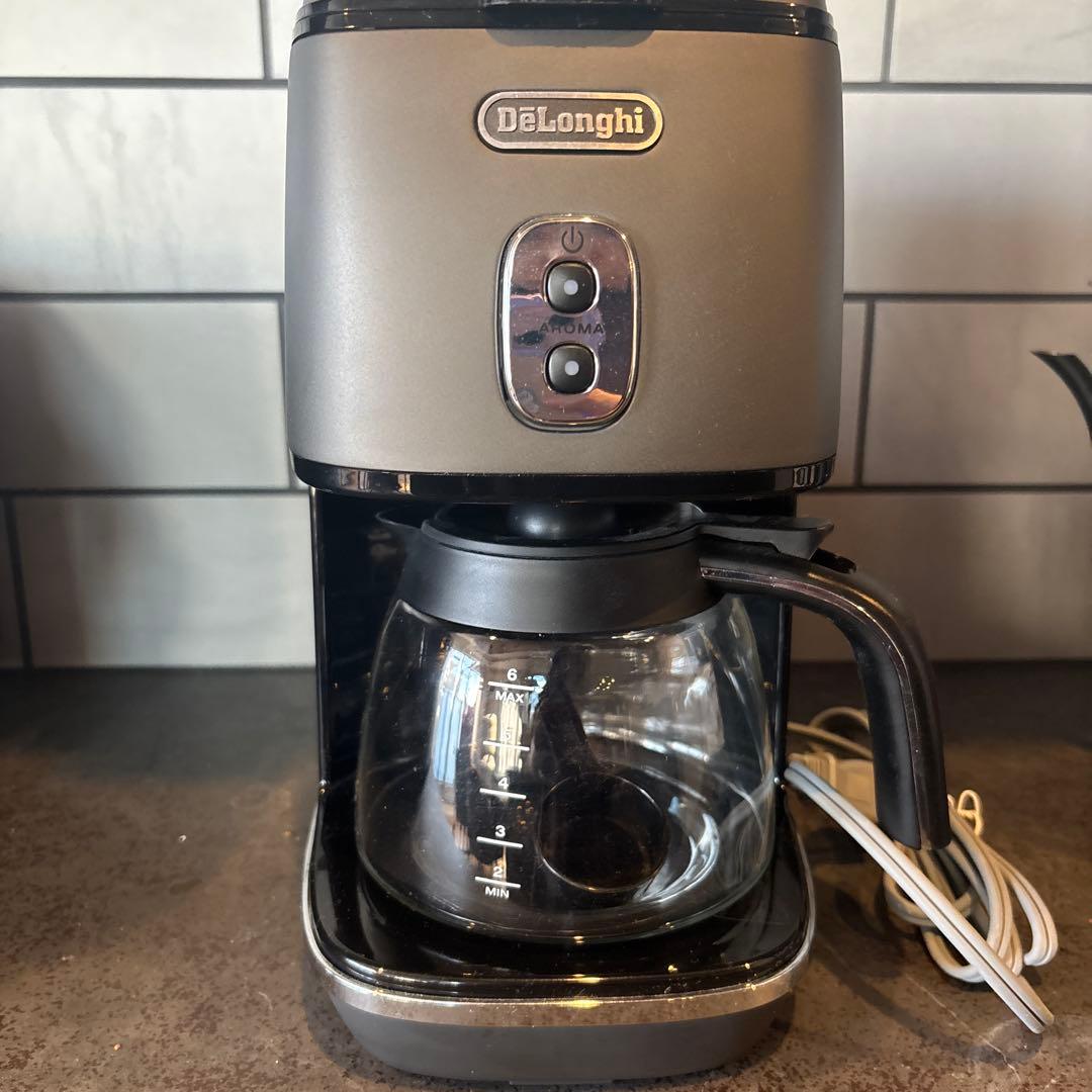 デロンギ ドリップコーヒーメーカー ICMI011J-BK