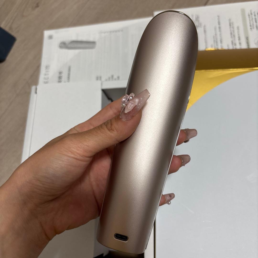 エフェクティムEFM04美顔器 スムースビューティーリフティングアクティベーター