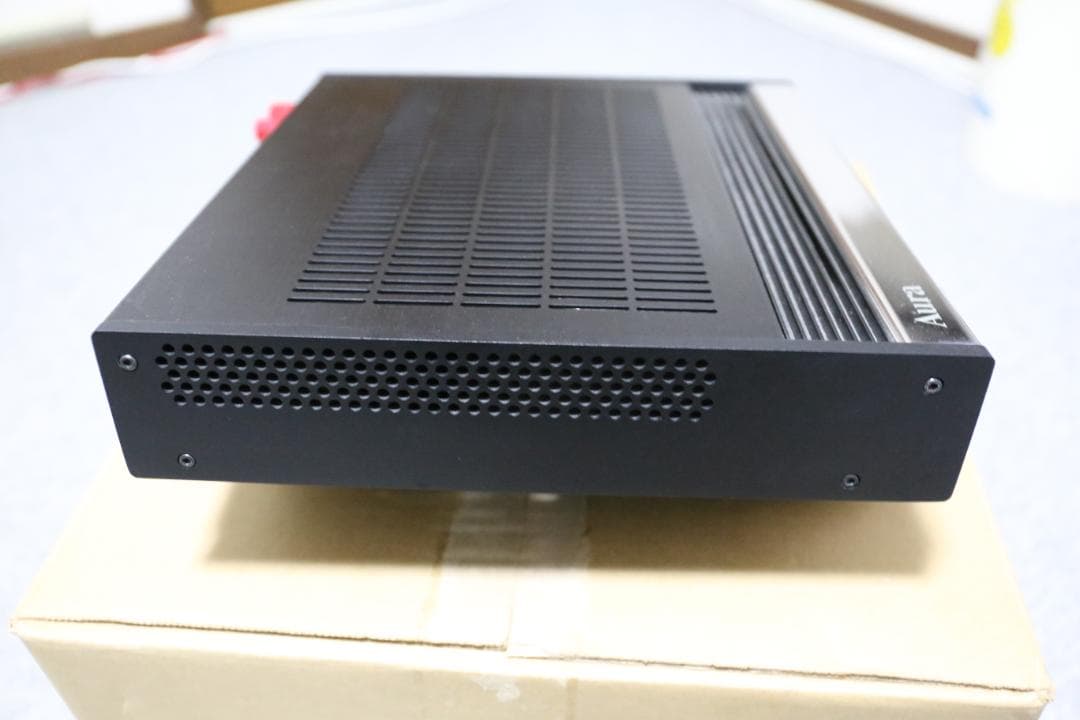 AURA アンプ Groove (美品）