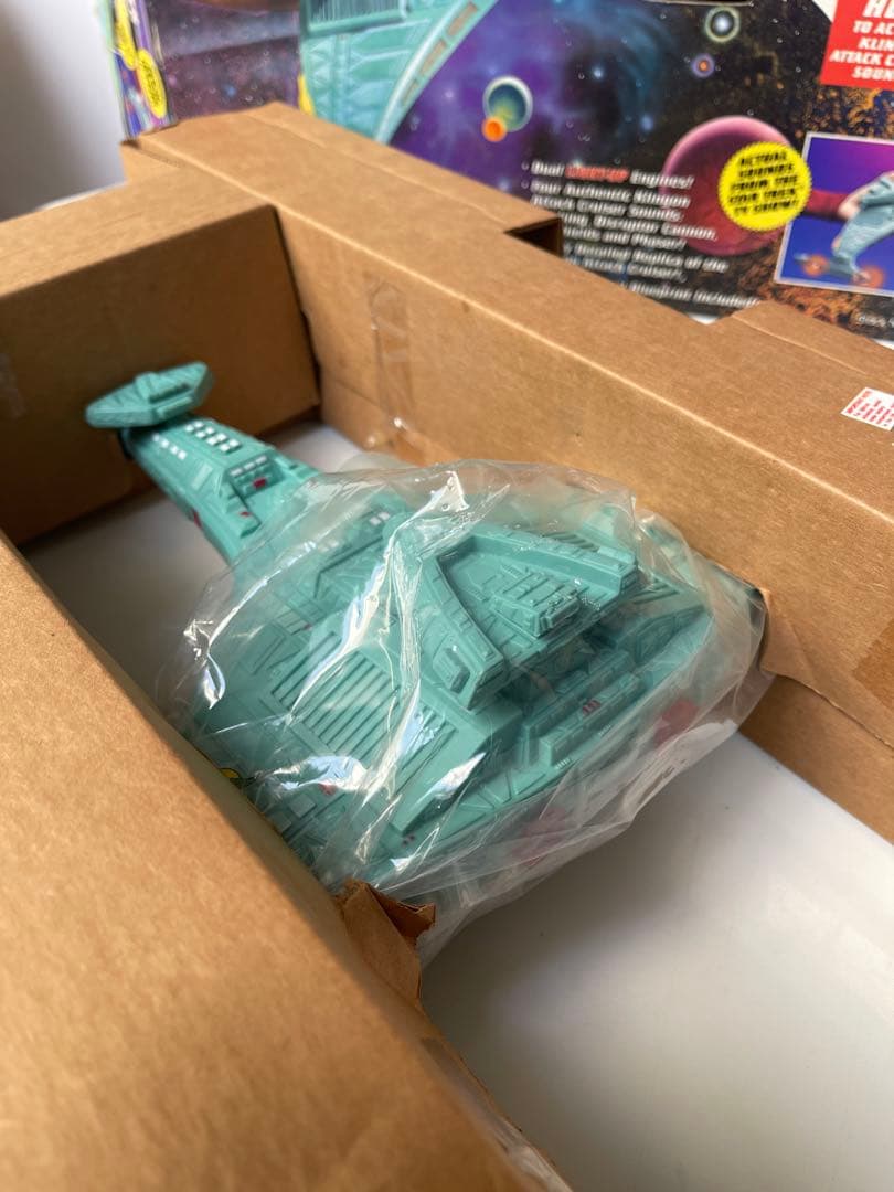 スタートレック　クリンゴンアタッククルーザー　プレイメイツ