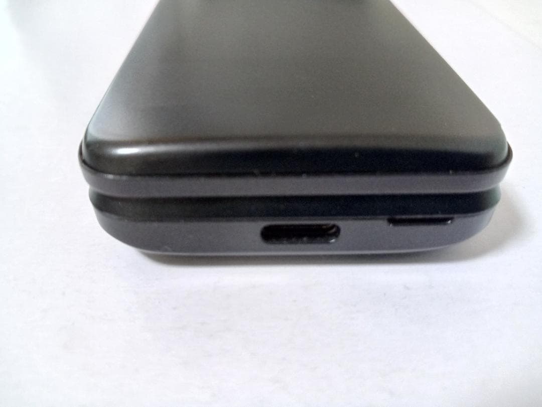 ☆ SoftBank DIGNO ケータイ3 902KC ブラック