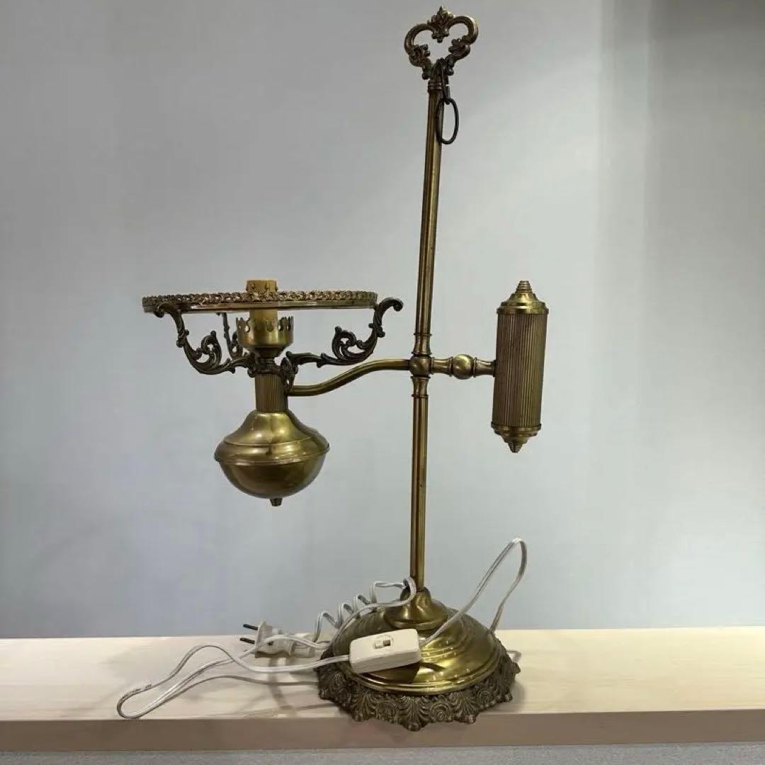 アンティーク　ランプ　真鍮風　卓上