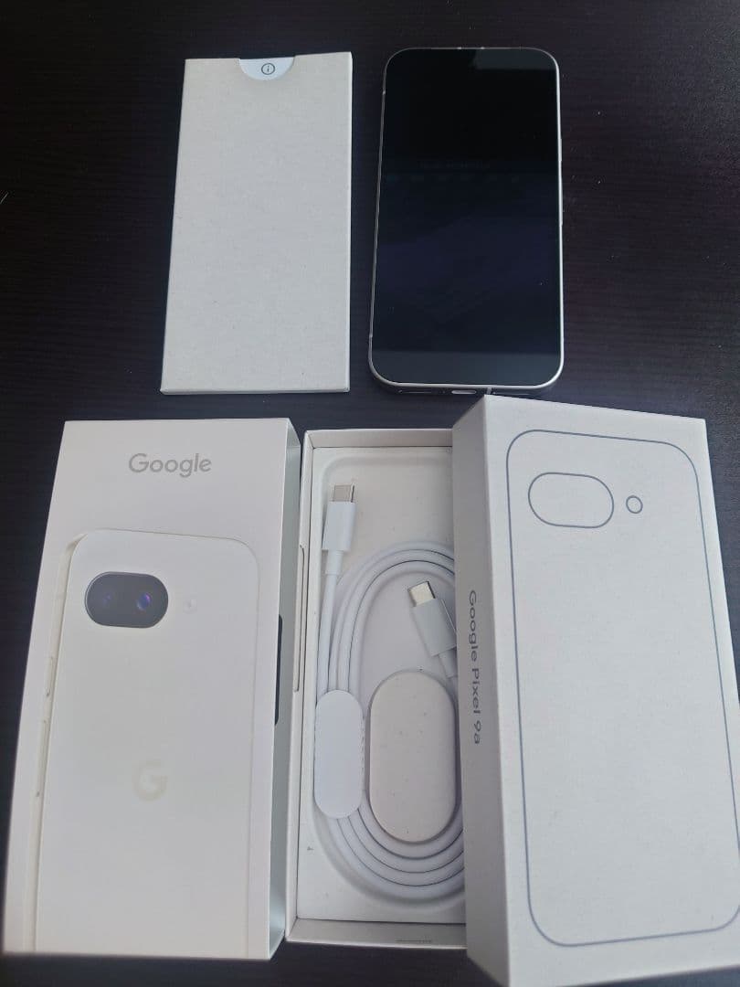 Google Pixel 9a Porcelain SIMフリー ほぼ新品