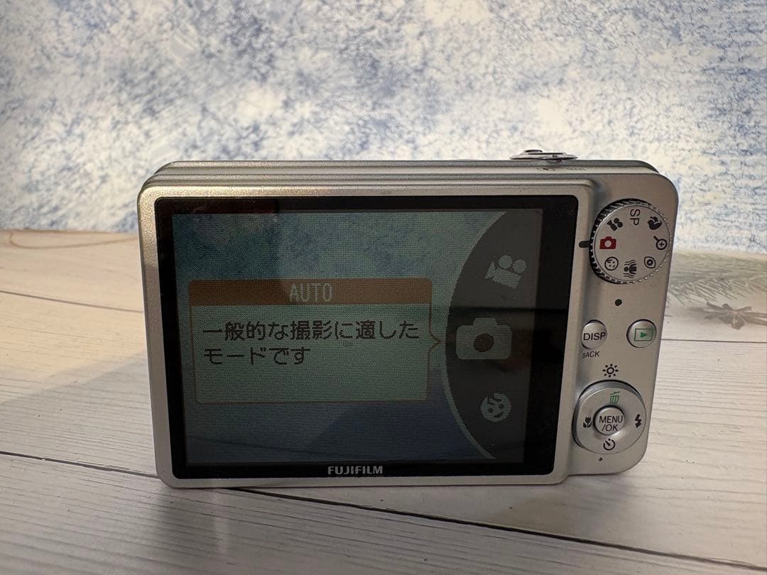 FUJIFILM FINEPIX J150W コンパクトデジタルカメラ(レ43)