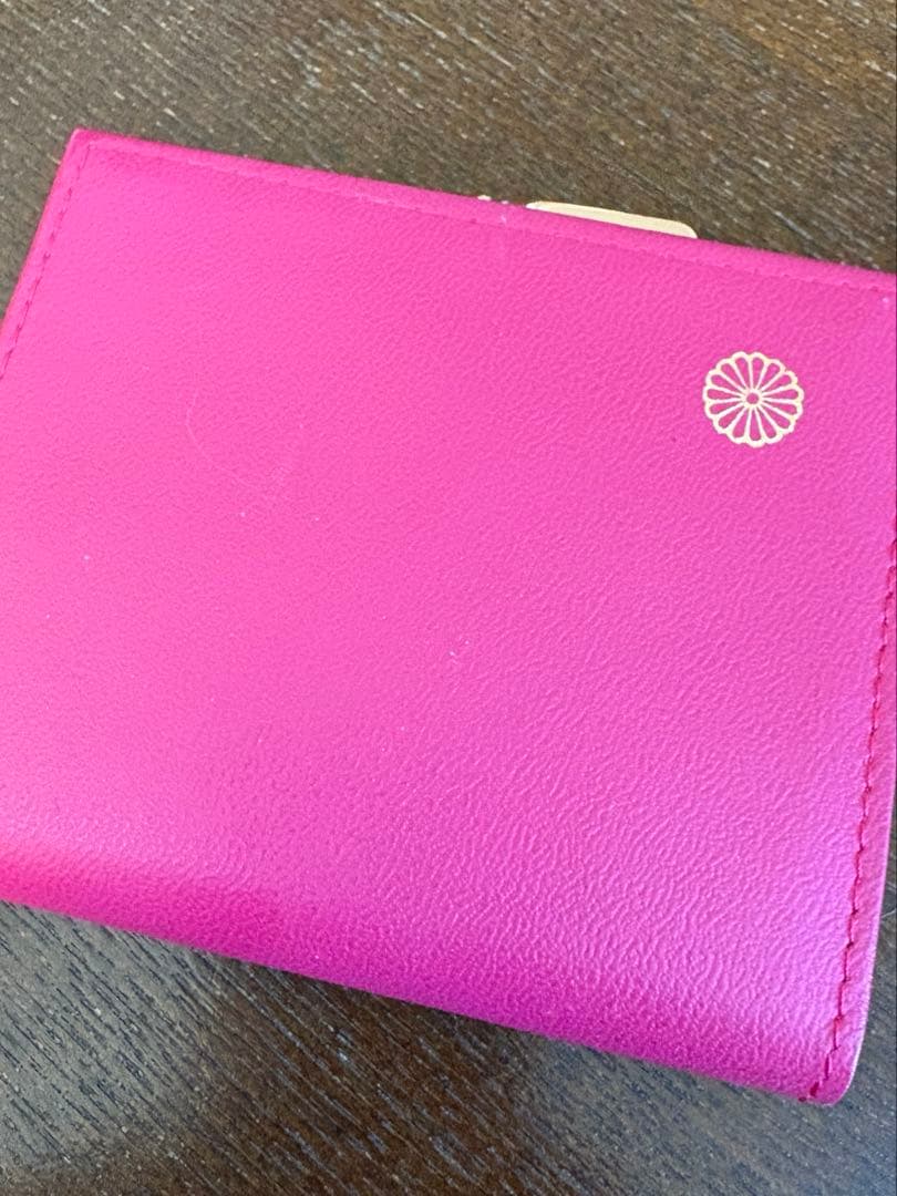 皇居売店購入　ピンク 二つ折り財布