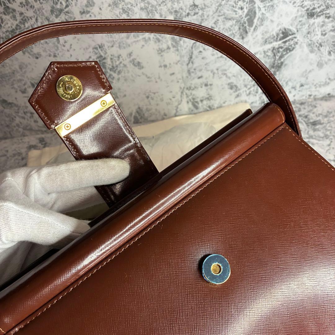 ✨YVES SAINT LAURENT✨　イヴサンローラン　ワンショルダーバッグ