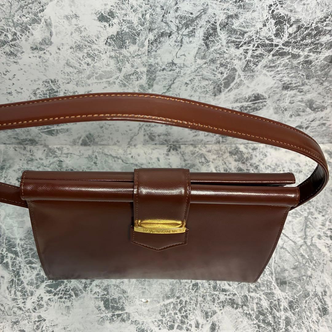✨YVES SAINT LAURENT✨　イヴサンローラン　ワンショルダーバッグ