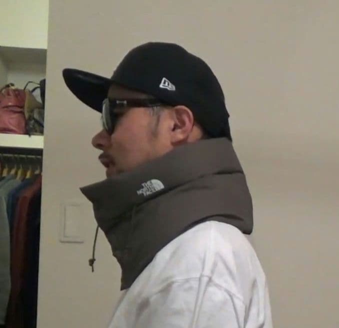 【美品】The North Face x HYKEコラボ ダウンネックゲイター