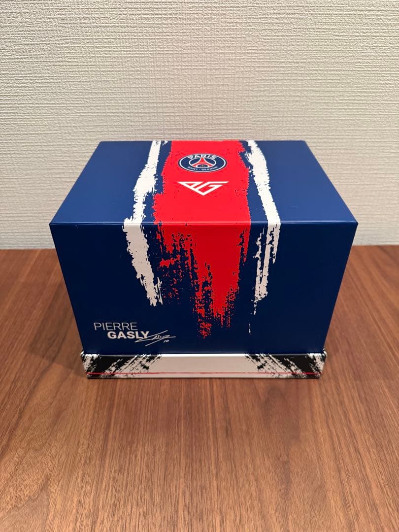 ピエールガスリー 直筆サイン ヘルメット 世界600ピース限定生産