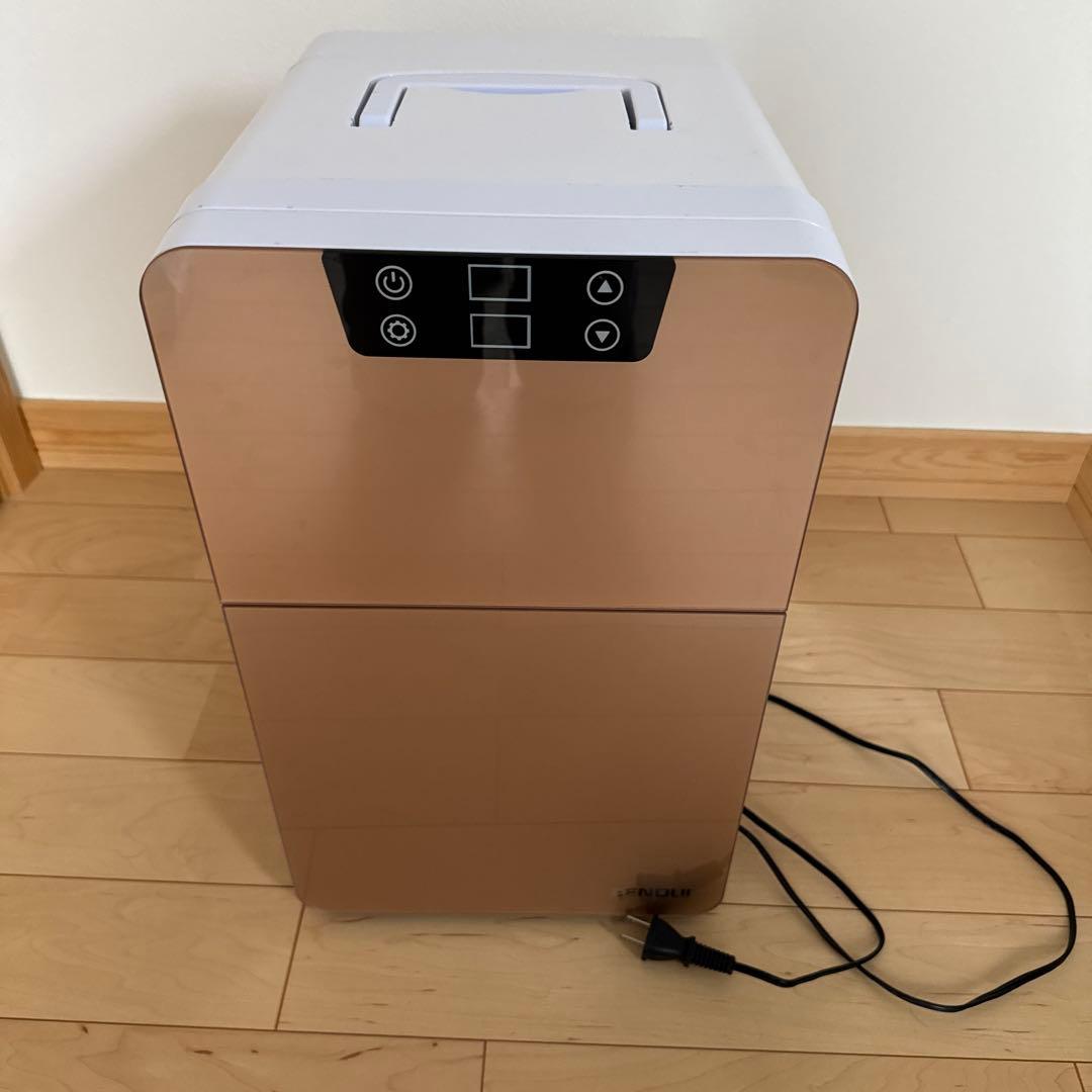 ミニ保温保冷庫 EENOUR 20L ポータブル２ドア　美品