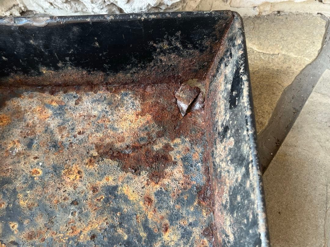 ☆値下げ☆フランスアンティーク　アイアン製ホワイトペイントの傘立て