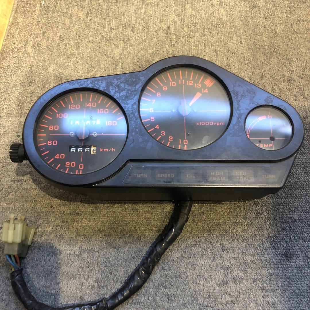 VT250Fメーター、CBR400F流用