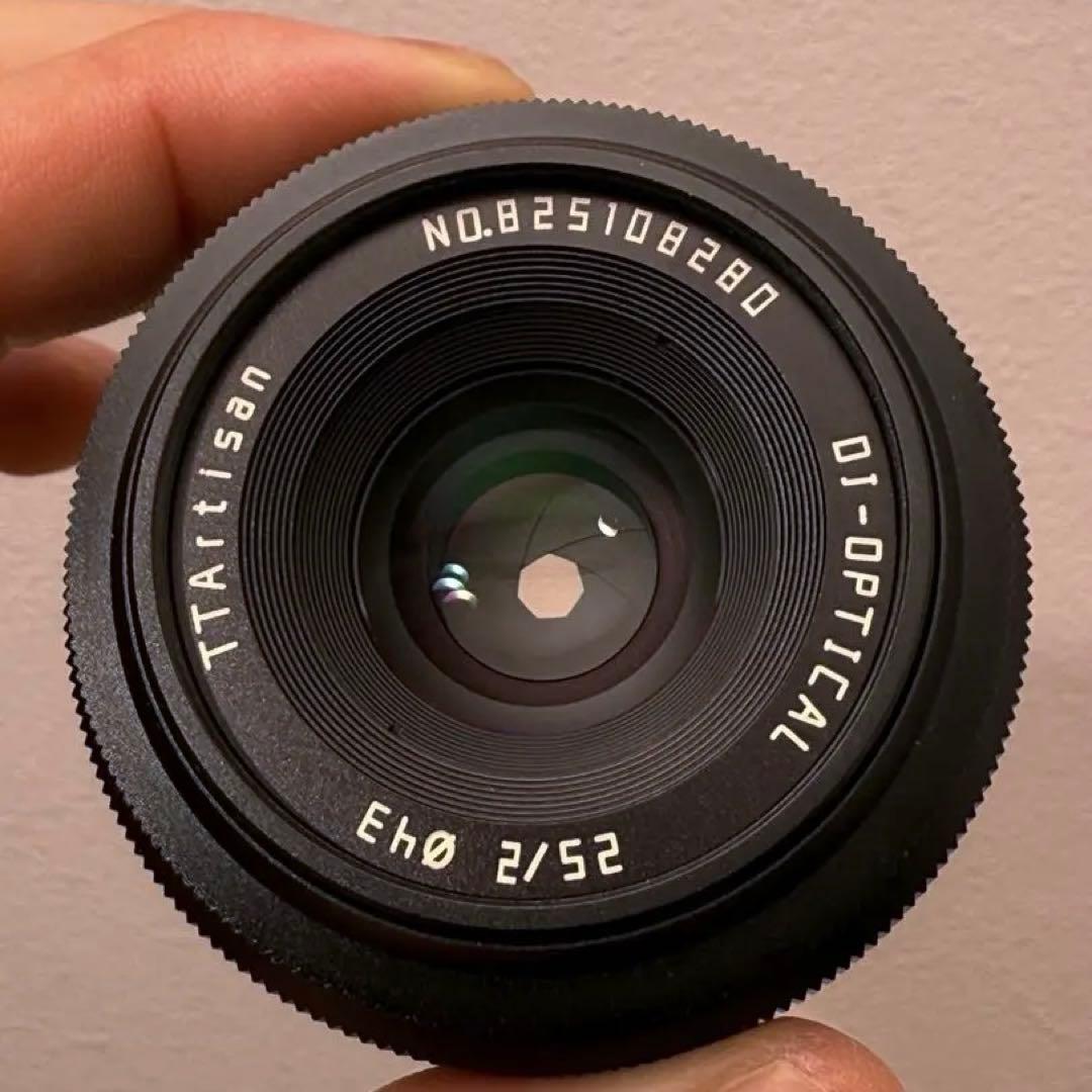TTArtisan 25mm f2 単焦点レンズ