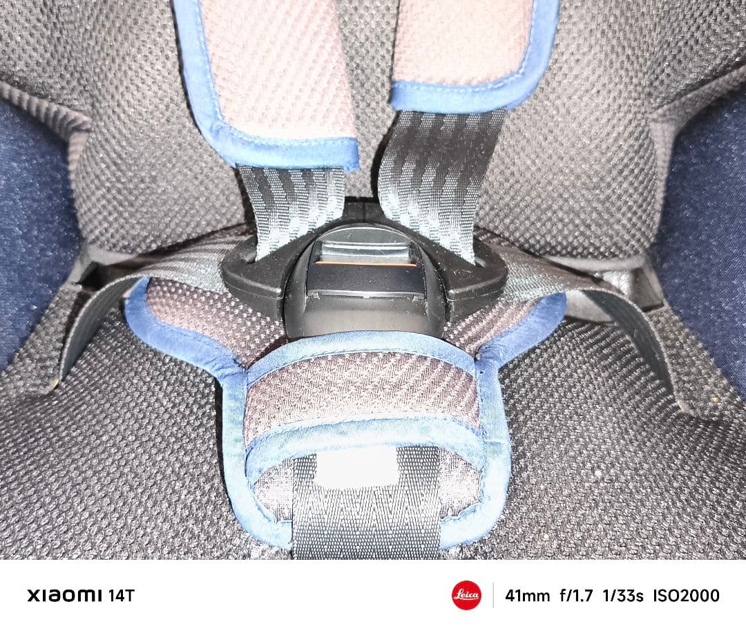 【ほぼ未使用】 アップリカ エアグルーヴ AC ベビーザらス限定 ブルーノアール