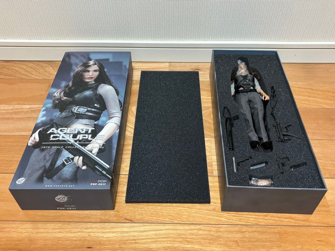 POPTOYS製 1/6 Agents Couple Mrs. Smith