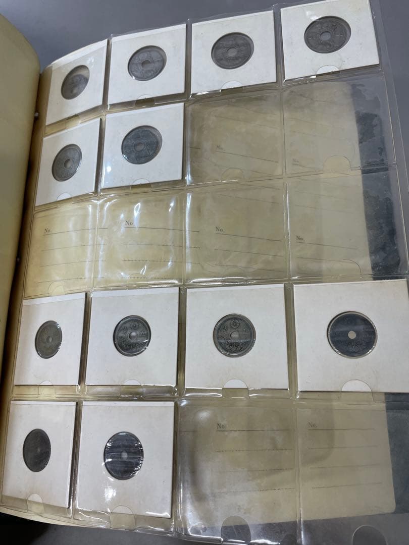 古銭　アルバムまとめ売り