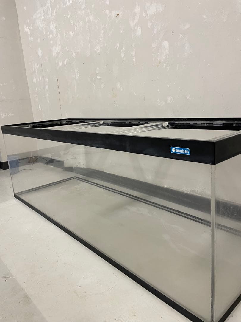 【Y】1800アクリル水槽 て36000